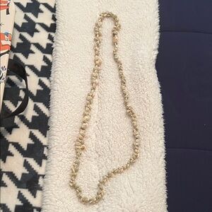 Elegant Shell Necklace